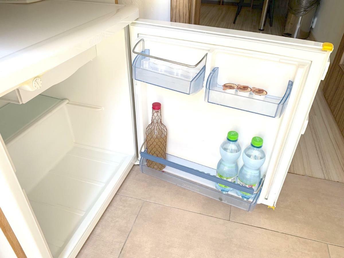 Krasny Apartman U Lesa, Trolejbus Do Centra A Bvv, Parkovani Zdarma Brno Eksteriør billede